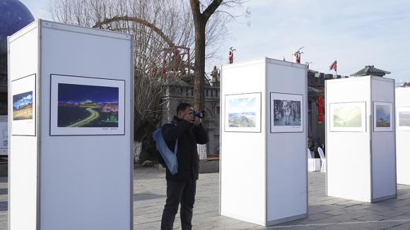 2019拉萨冬季巡回促销暨摄影展首站 在西安举行